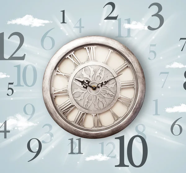 Orologio vintage con numeri laterali — Foto Stock