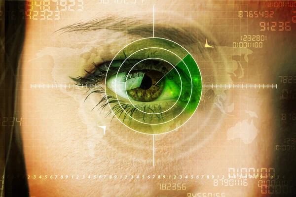 Modern askeri hedef gözü olan siber kadın.