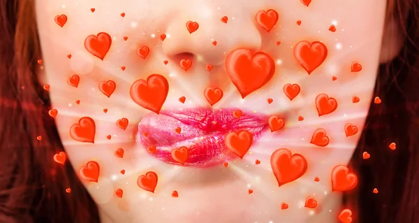 Bonitos labios de dama con encantadores corazones rojos — Foto de Stock