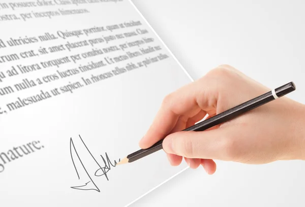 Persönliche Unterschrift per Hand auf Papierformular — Stockfoto