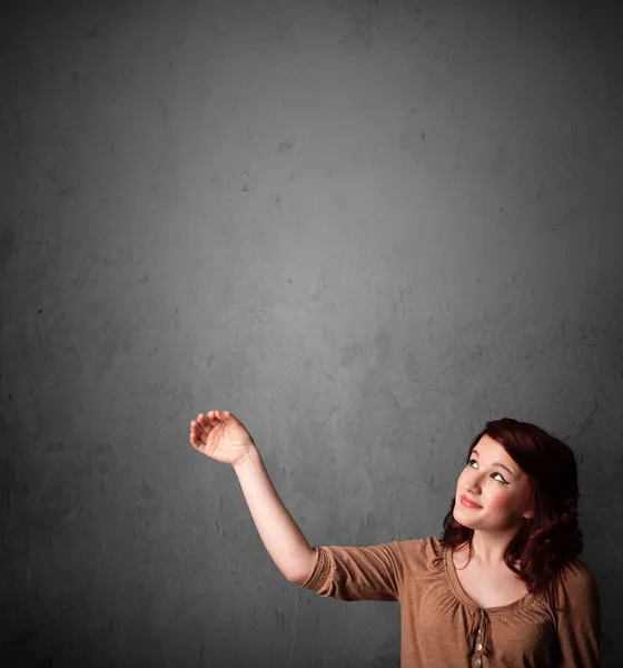 Woman gesturing with copy space — Stock Photo, Image