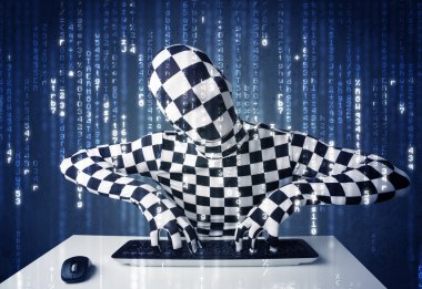 hacker fütüristik ağ üzerinden bilgi çözme vücut maskesi