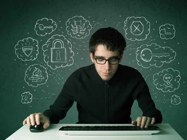 Giovane hacker nerd con virus e pensieri di hacking — Foto Stock