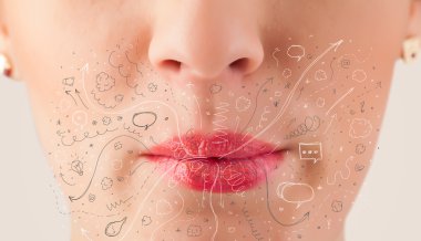 güzel kadın ağzı üfleme elle çizilmiş simgeler ve semboller