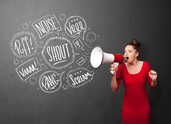 Mädchen schreit in Megafon und handgezeichnete Sprechblasen kommen — Stockfoto