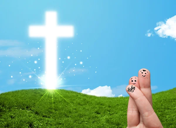 Feliz dedo emoticonos con la cruz religión cristiana — Foto de Stock