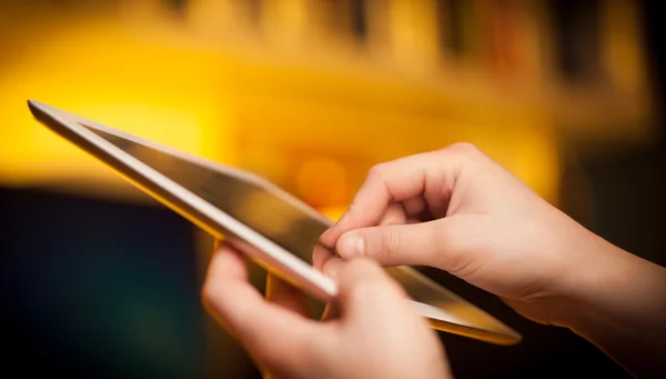 Finger pointing on tablet pc with empty space — Stock Photo, Image