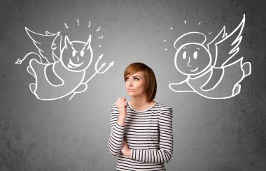 melek ve şeytan arasında duran kadın