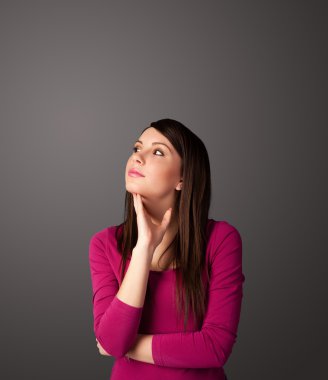 genç kadın kopya alanı ile düşünme