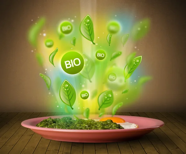 Placa bio-verde saludable de los alimentos — Foto de Stock