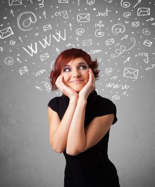 soyut beyaz ortam simgesini karalamalar ile genç ve güzel kız