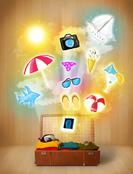 Tourist bag with colorful summer icons and symbols — Stock Photo, Image