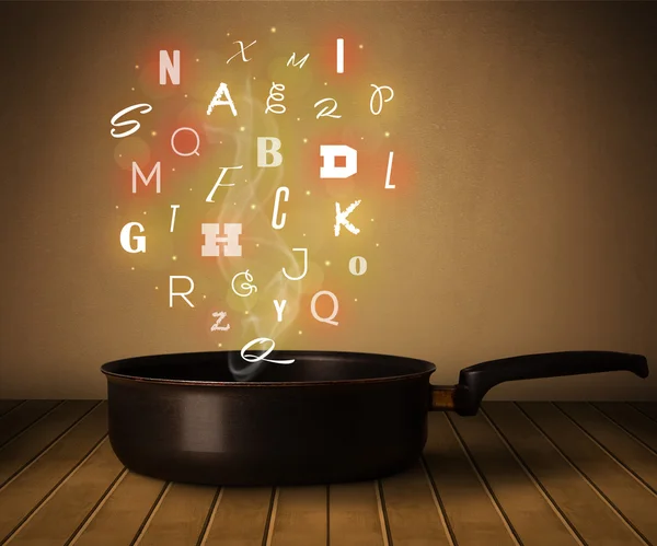 鍋から出てくる光る文字 — ストック写真