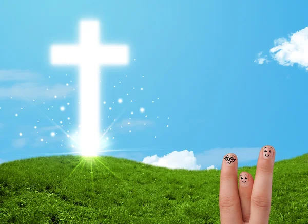 Happy Finger Smileys mit christlichem Religionskreuz — Stockfoto