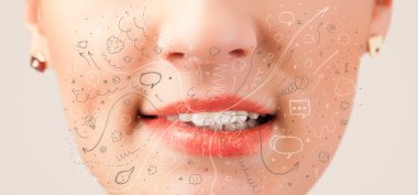 güzel kadın ağzı üfleme elle çizilmiş simgeler ve semboller