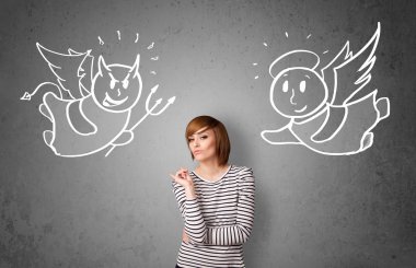 melek ve şeytan arasında duran kadın