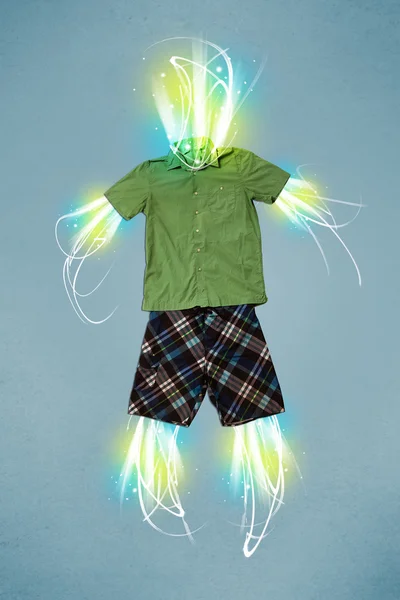 Feixe de energia em roupas casuais conceito — Fotografia de Stock