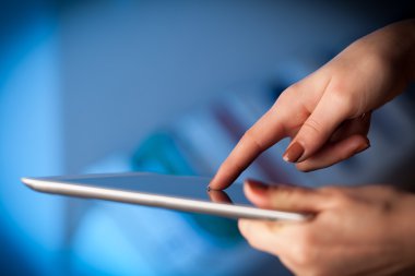 tablet PC ile boş alanı işaret parmağı