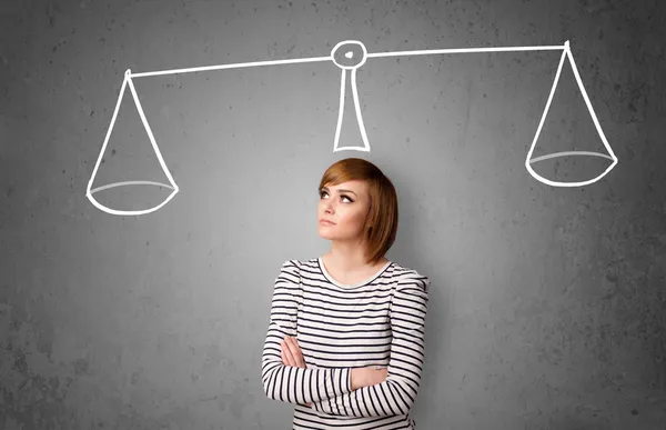 Jonge vrouw een besluit te nemen — Stockfoto