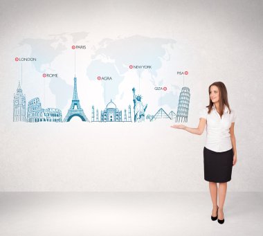İş kadını ünlü şehirler ve simgelerle harita sunuyor.