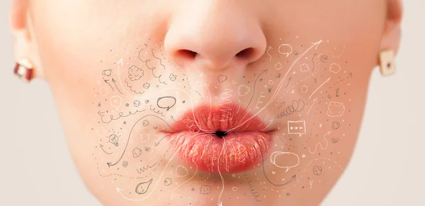 Güzel kadın ağzı üfleme elle çizilmiş simgeler ve semboller — Stok fotoğraf