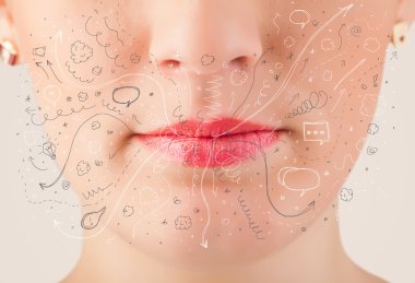 güzel kadın ağzı üfleme elle çizilmiş simgeler ve semboller