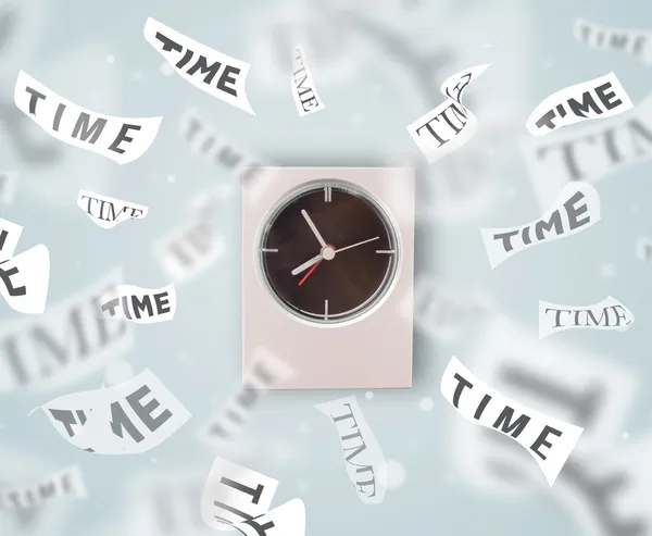 Klocka och titta på konceptet med tiden flyger iväg — Stockfoto