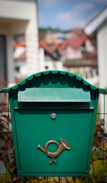 Sokakta bir posta kutusunun içinde — Stok fotoğraf