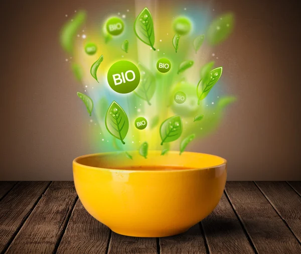 Gezonde bio groene plaat van voedsel — Stockfoto
