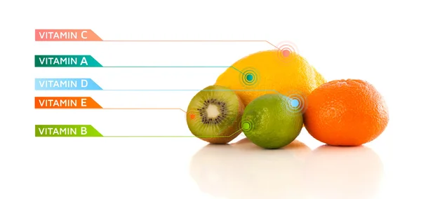 Friska frukter med färgglada vitaminsymboler och ikoner — Stockfoto
