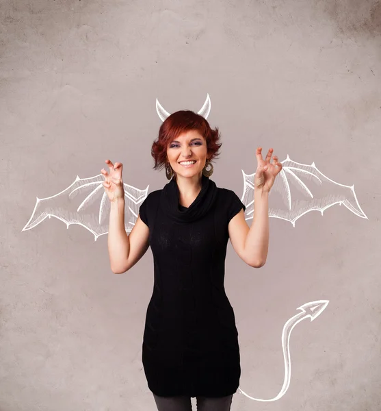 Chica joven con cuernos y alas del diablo dibujo — Foto de Stock