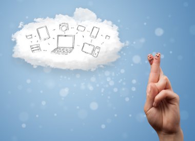 cloud computing teknolojisi ile bakarak mutlu gülen parmak 