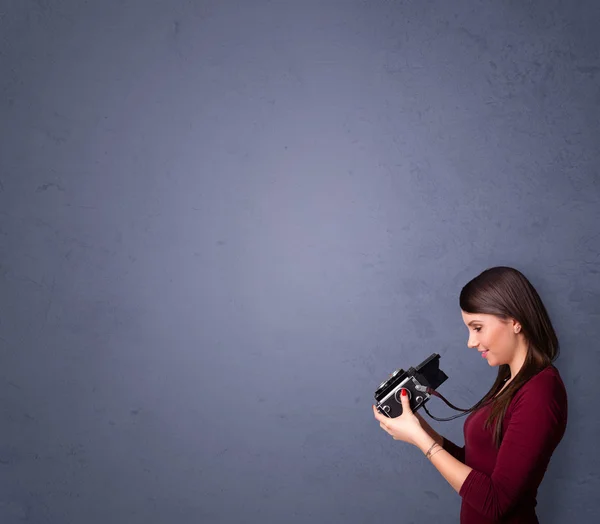 Photographer shooting images with copyspace area — Stock Photo, Image