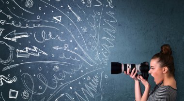 çekimleri enerjik elle çizilmiş çizgiler ise fotoğrafçı bir