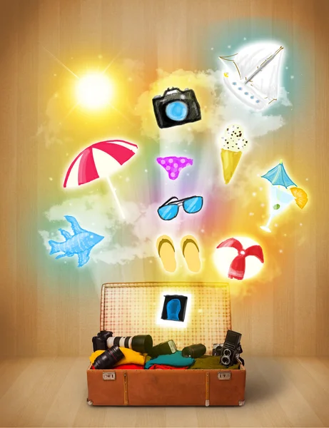 Toeristische tas met kleurrijke zomer pictogrammen en symbolen — Stockfoto