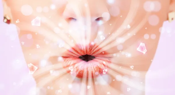 Mooi meisje mond ademhaling abstracte witte lichten en kristal — Stockfoto