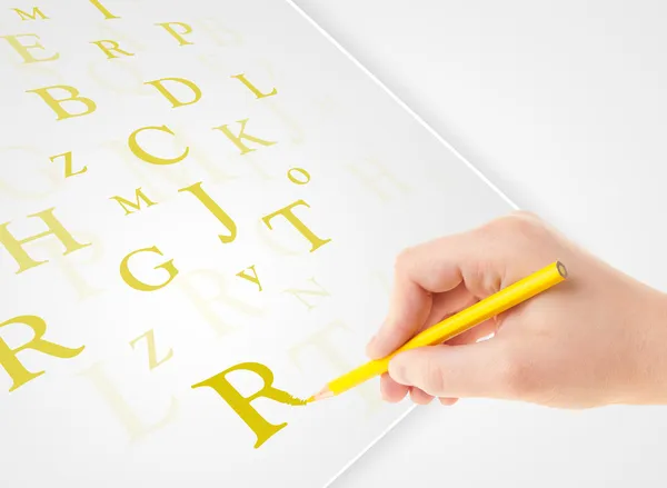Ręczne pisanie różnych listów na białym zwykłym papierze — Zdjęcie stockowe