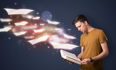 genç adam bo geliyor sayfaları uçan ile kitap okuma