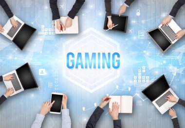 Ofiste Çalışan Meşgul İnsanlar Grubu, teknoloji konsepti