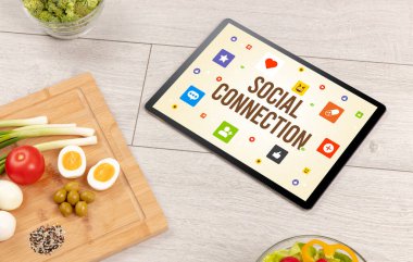 Sağlıklı Tablet Pc bileşimi, sosyal ağ kavramı