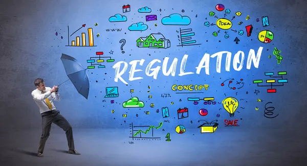 İş adamı şemsiye kavramının arkasına saklanıyor