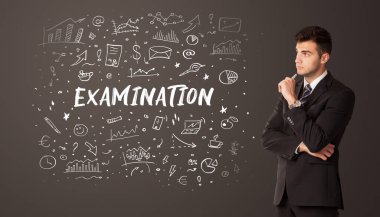 Eğitimsel yazıtlarla düşünen iş adamı