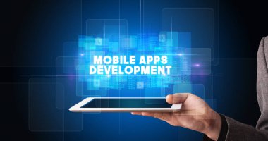 Tablet tutan kişi, teknoloji konsepti