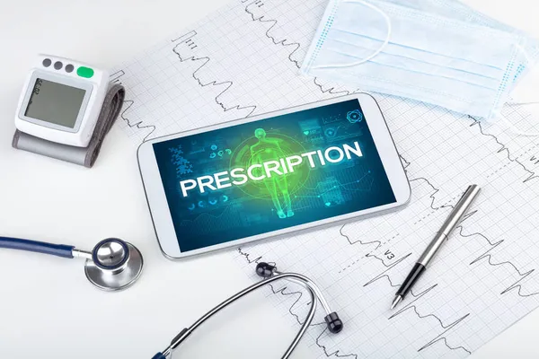 Tabletta pc és orvostechnikai eszközök — Stock Fotó