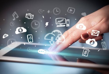 Elle çizilmiş simgelerle dokunmatik ekranı kapat