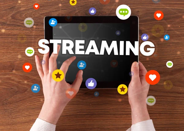 Dokunmatik ekran, sosyal medya konseptine yakın çekim