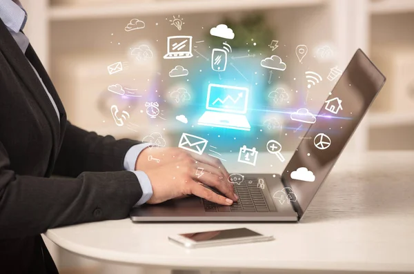 Businessman working on laptop with new business concept — Stock Photo, Image