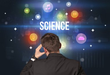 Bir iş adamının arkadan görünüşü