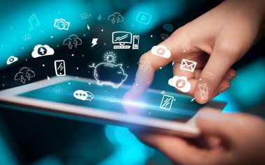 Elle çizilmiş simgelerle dokunmatik ekranı kapat