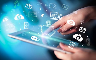 Elle çizilmiş simgelerle dokunmatik ekranı kapat